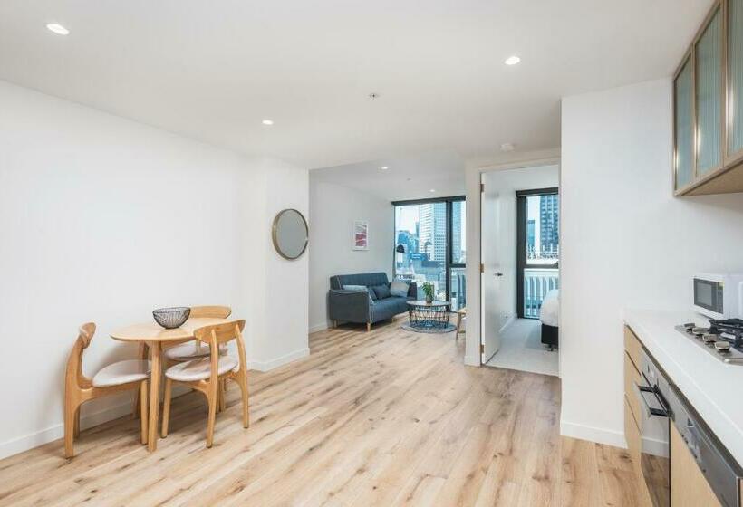 דירת חדר, Collins House Apartments By Cllix