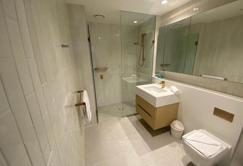 דירת שלושה חדרים, Collins House Apartments By Cllix