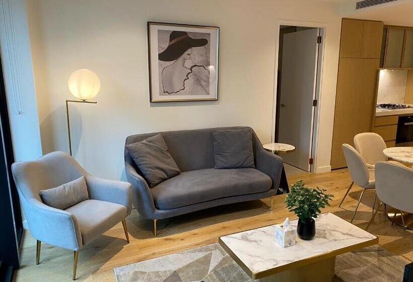 דירת שלושה חדרים, Collins House Apartments By Cllix