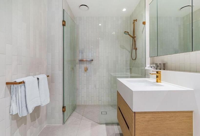 דירת שלושה חדרים, Collins House Apartments By Cllix