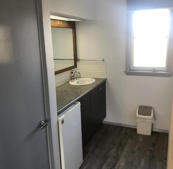 غرفة قياسية, Creswick Motel
