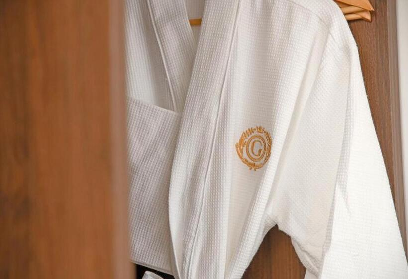 Deluxe room with river view, Gold Plaza Hotel Da Nang