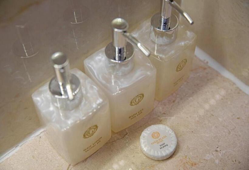 اتاق لوکس سه تخته, Gold Plaza Hotel Da Nang
