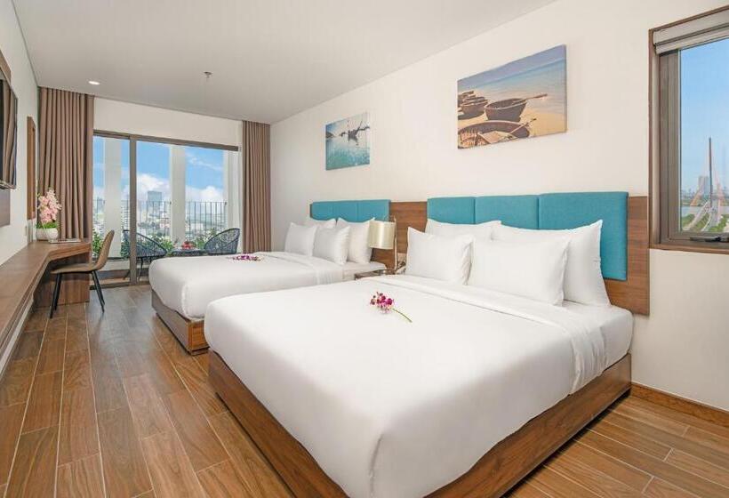 سوئیت جونیور خانوادگی, Gold Plaza Hotel Da Nang