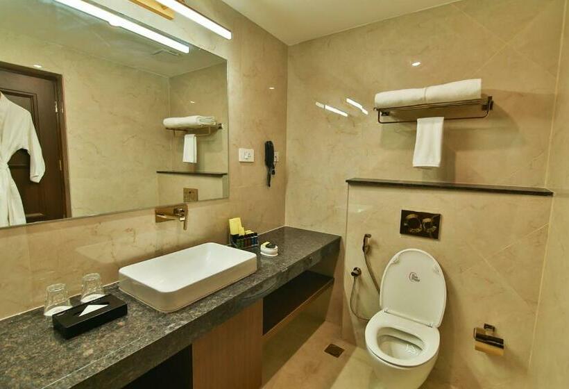 جناح ديلوكس سرير كينج, Accord Chrome