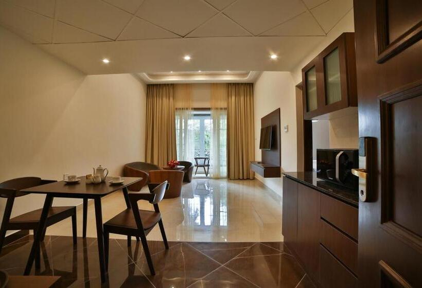 إستوديو قياسى سرير كينج, Accord Chrome