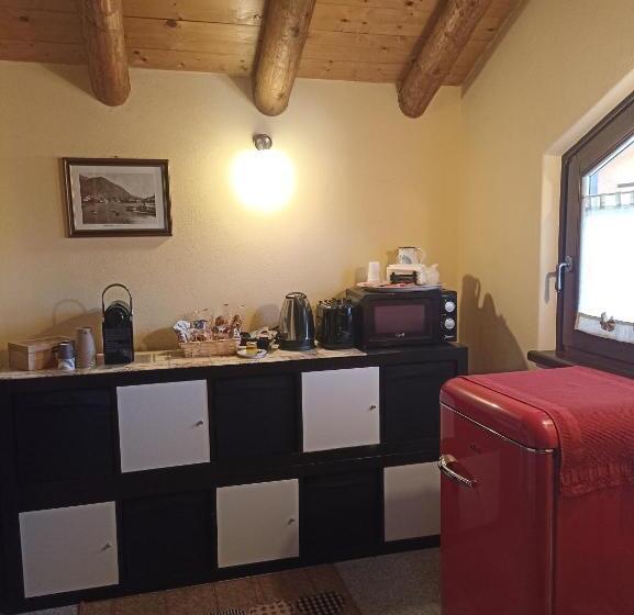 غرفة قياسية, Baita Eleonora