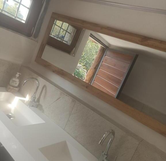 منزل غرفة نوم واحدة, Baita Eleonora