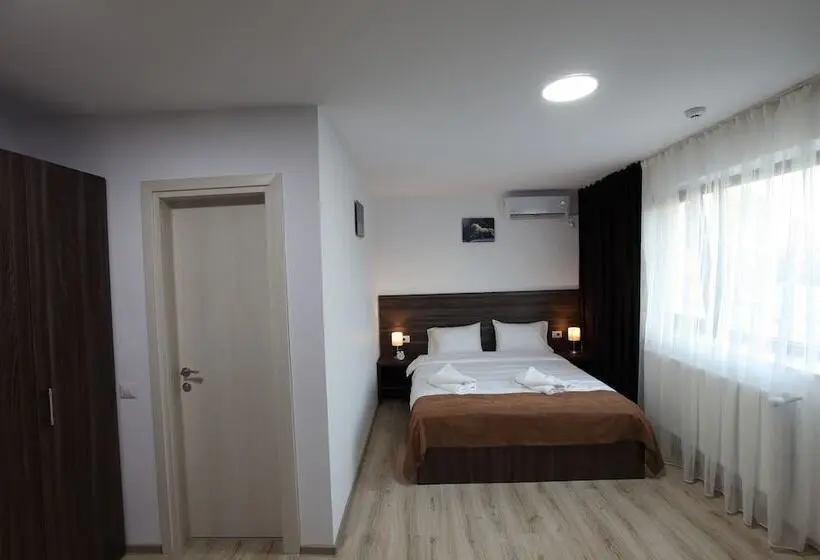 اتاق لوکس, Bliss Inn Tunari