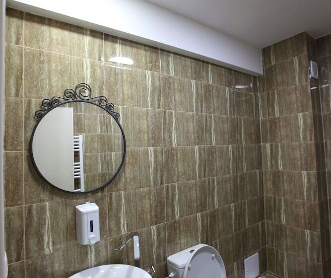 Номер Deluxe, Bliss Inn Tunari