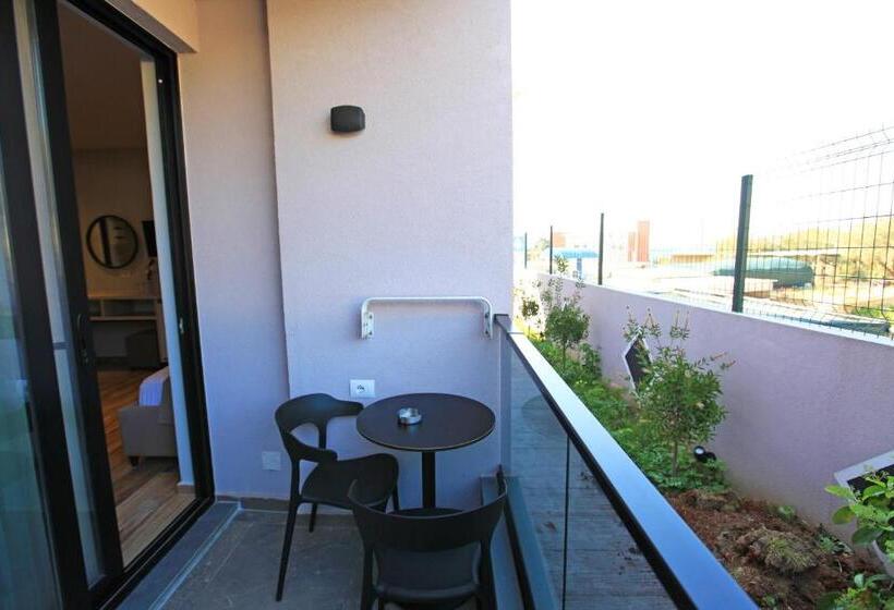 Четырехместный Номер Стандарт, Citrus