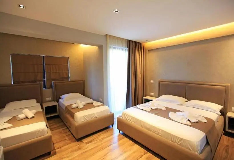 Chambre Quadruple Standard, Citrus