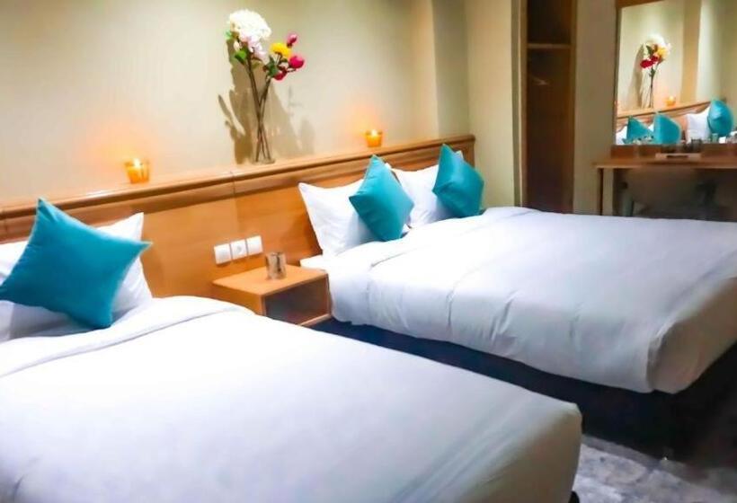 اتاق استاندارد, Golden Flora