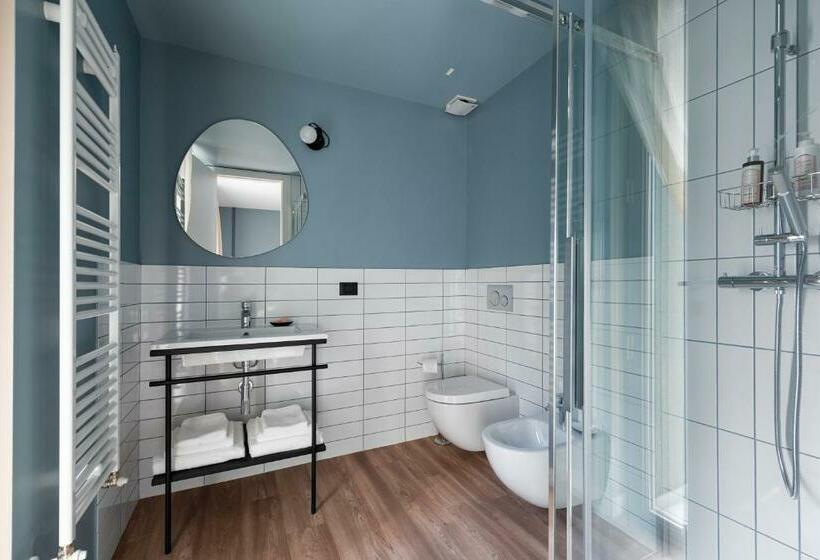 غرفة قياسية مطلّة علي الحديقة, Ht Hotel Trieste