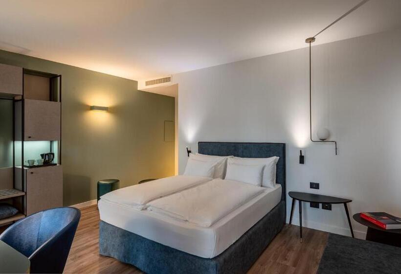 غرفة ديلوكس سرير كينج, Ht Hotel Trieste