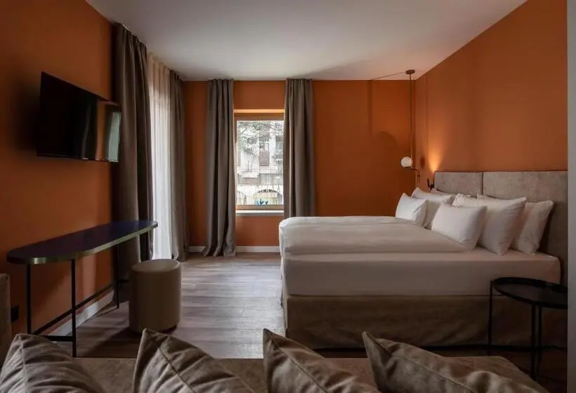 Quarto deluxe, Ht Hotel Trieste
