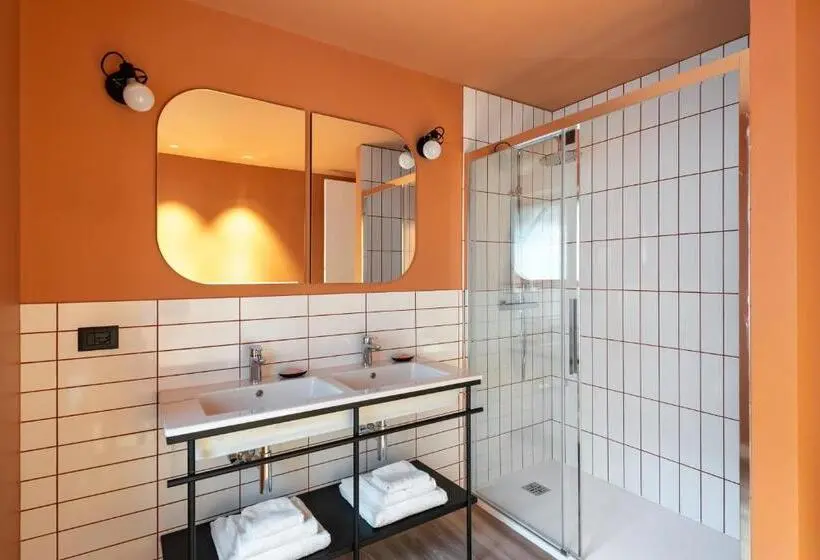 Quarto deluxe, Ht Hotel Trieste