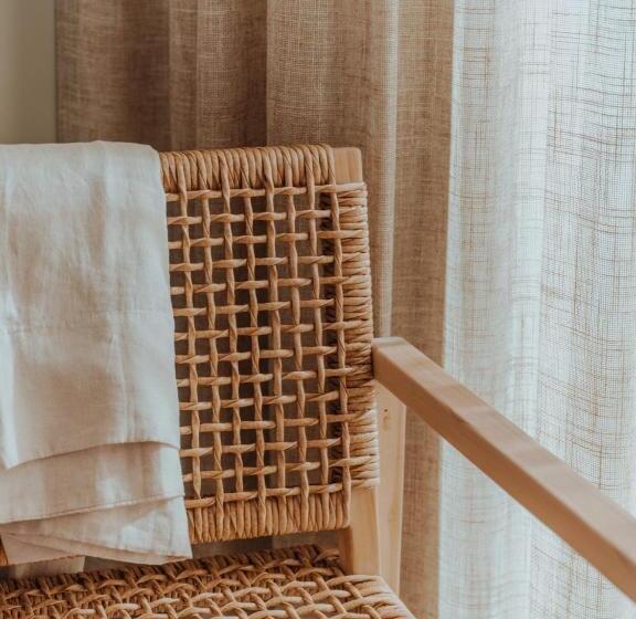 Номер Стандарт, Hyde Ibiza