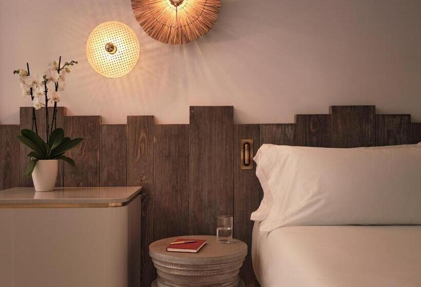 Стандартный Номер Кровать Кинг, Hyde Ibiza