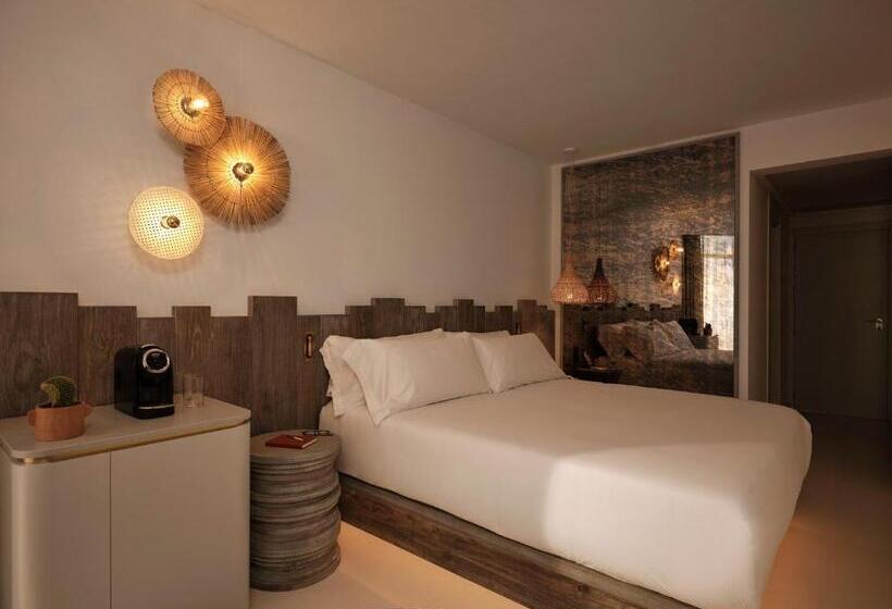 Стандартный Номер Кровать Кинг, Hyde Ibiza