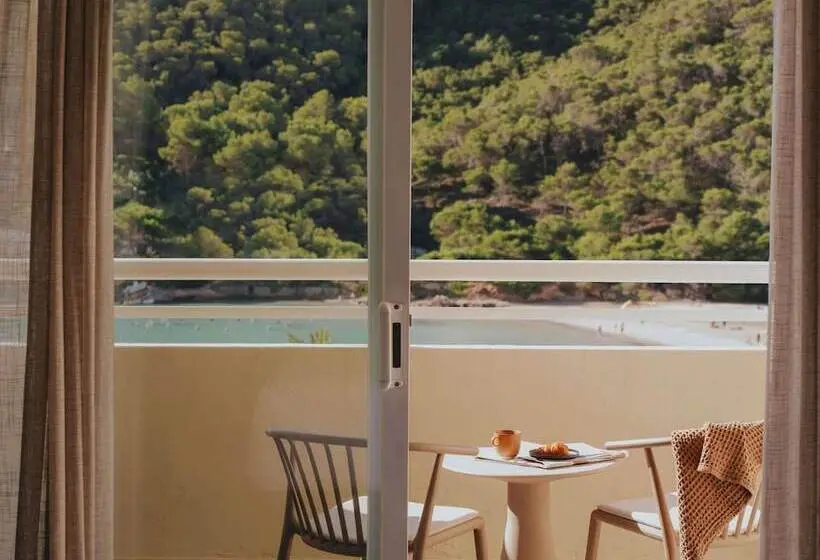 Standardzimmer mit Poolblick, Hyde Ibiza