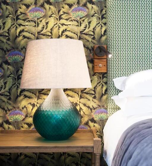 Номер Стандарт, Purchases Restaurant & Accommodation