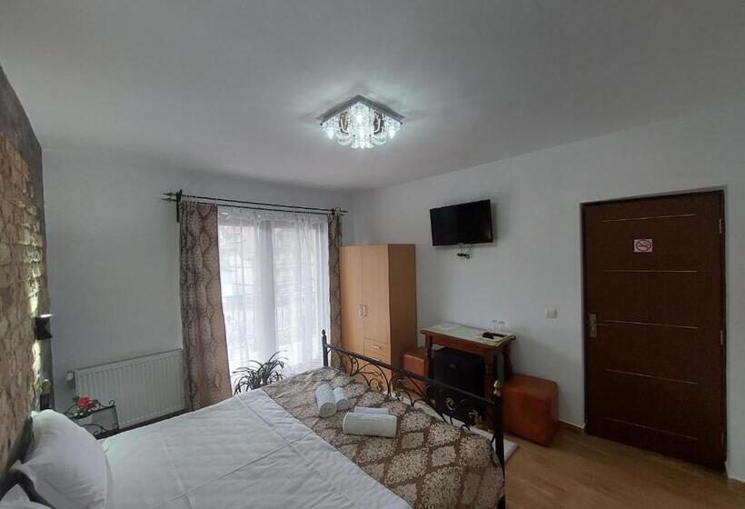 キングサイズベッドのスタンダードルーム, Fulg De Nea