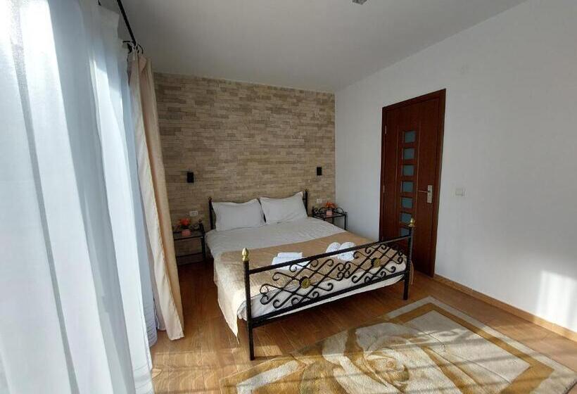 キングサイズベッドのスタンダードルーム, Fulg De Nea