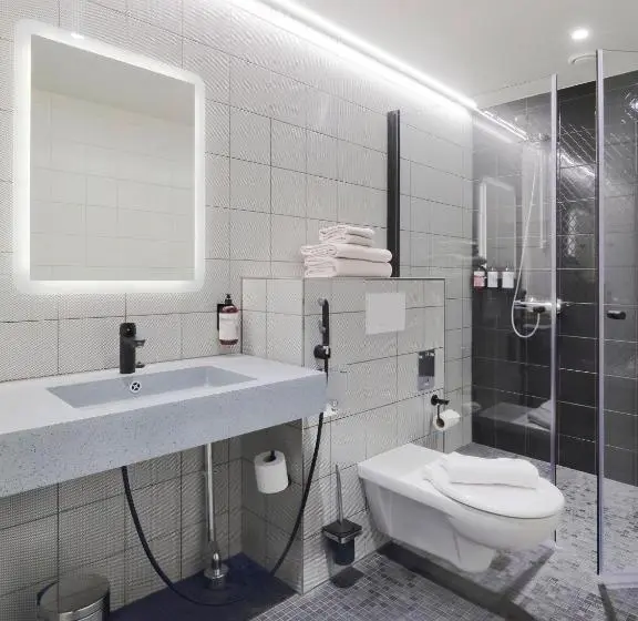 اتاق لوکس سه تخته, Valo Hotel & Work Helsinki