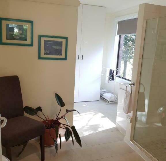 סוויטה דלוקס, Birch Lane