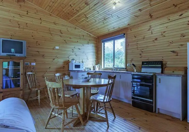 オーシャンビューファミリールーム, Steeles Island Retreat