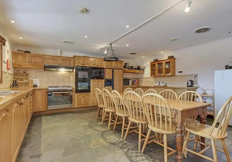 デラックスファミリールーム, Steeles Island Retreat