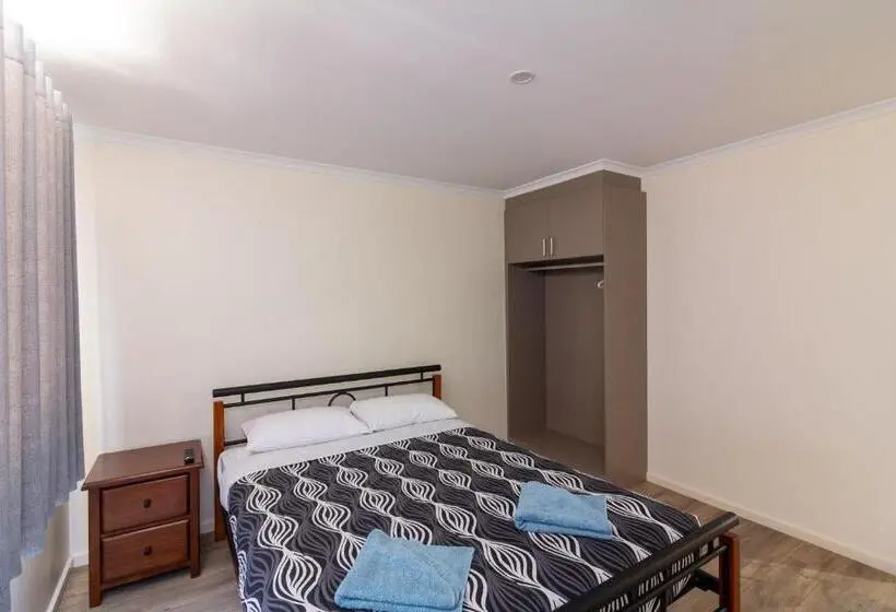 3ベッドルームアパートメント, Paringa Caravan Park