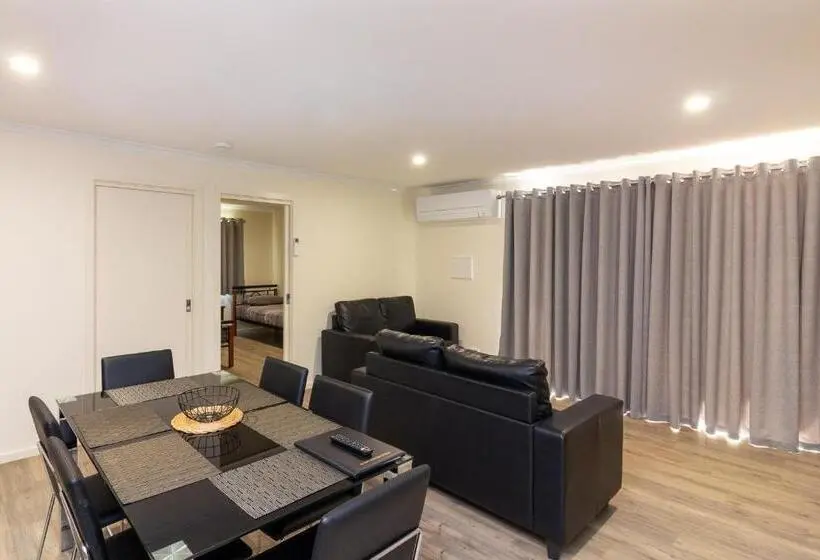 3ベッドルームアパートメント, Paringa Caravan Park