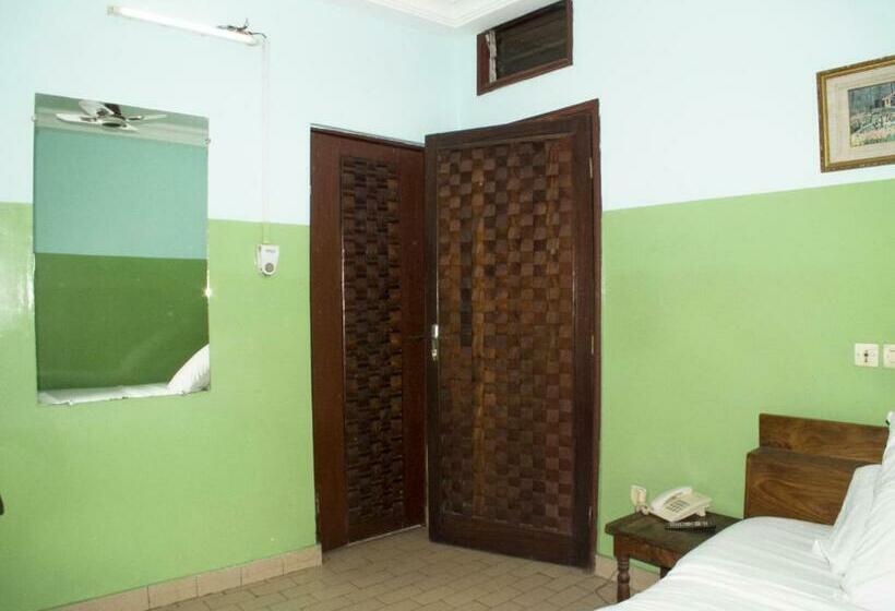 اتاق استاندارد, Royal