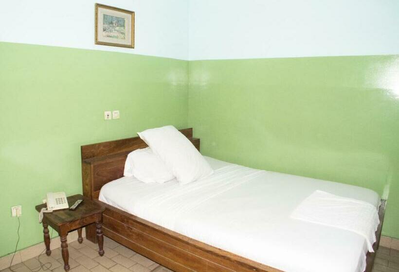 اتاق استاندارد, Royal