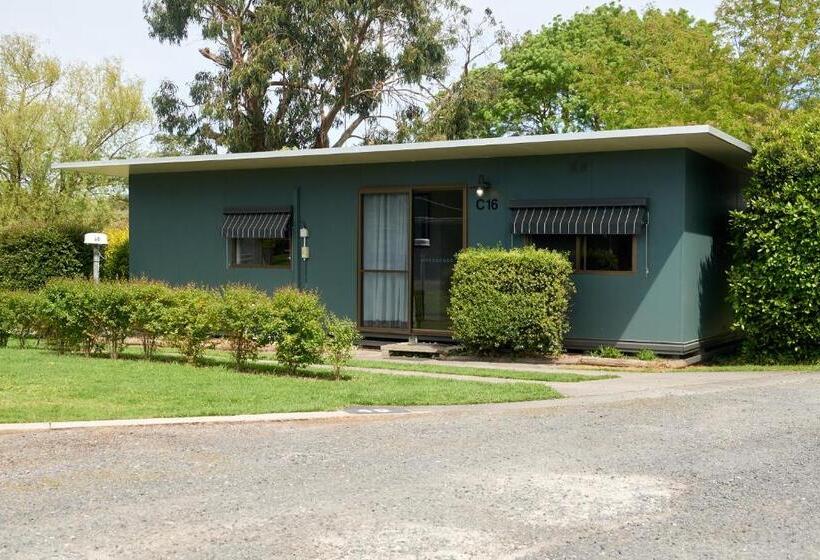 带2个卧室的标准洋房, Pine Country Caravan Park