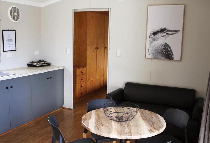 带2个卧室的标准洋房, Pine Country Caravan Park