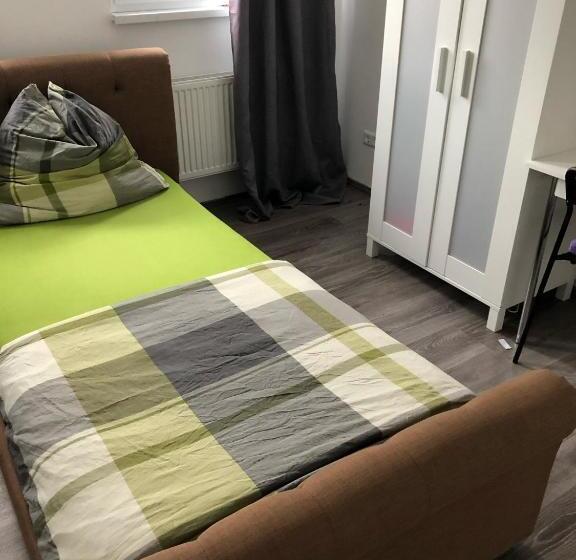 חדר סטנדרד יחיד חדר אמבטיה משותף, B&s Apart