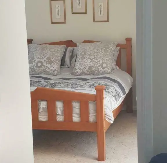スーペリアールーム, Robyn S Nest Bed And Breakfast