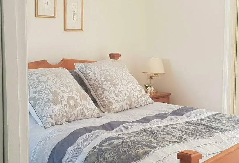 スーペリアールーム, Robyn S Nest Bed And Breakfast