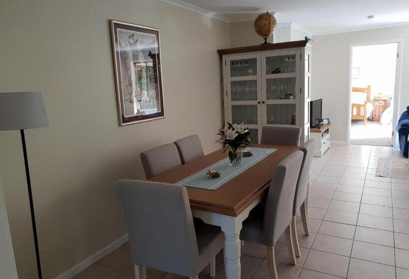 חדר סטנדרט, Robyn S Nest Bed And Breakfast