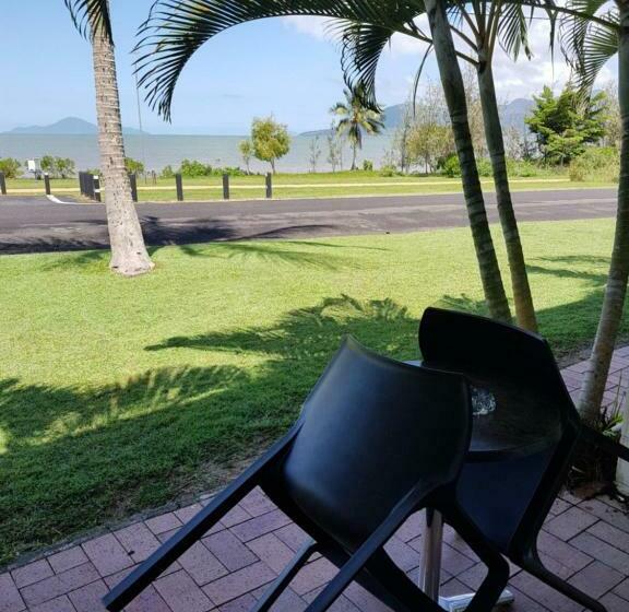 غرفة قياسية مطلّة علي البحر, Cardwell Beachcomber Motel & Tourist Park