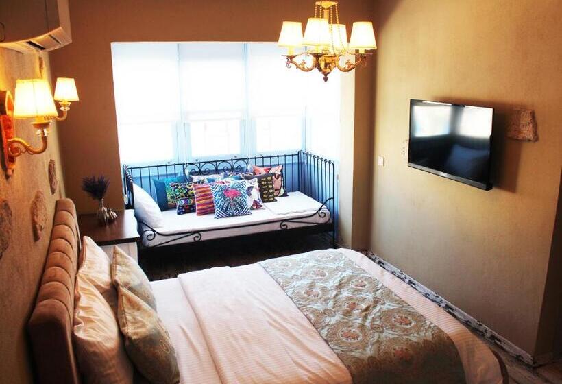 غرفة ديلوكس رباعية, June Alaçatı Adult Only