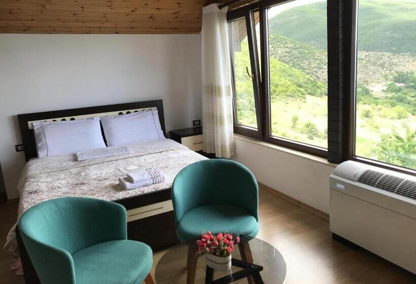 דירת חדר, Camping Lin