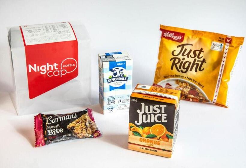 اتاق استاندارد, Nightcap At Barkly