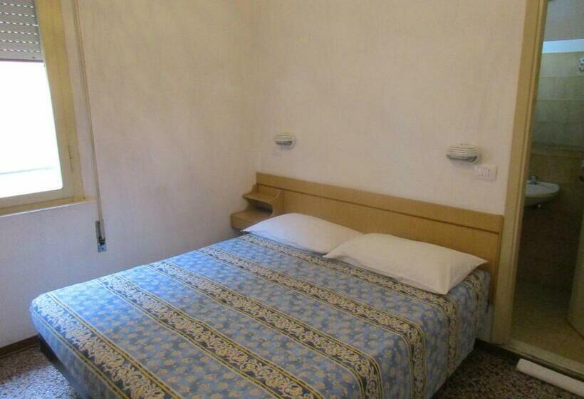 スタンダードシングルルーム, Pensione Ornella