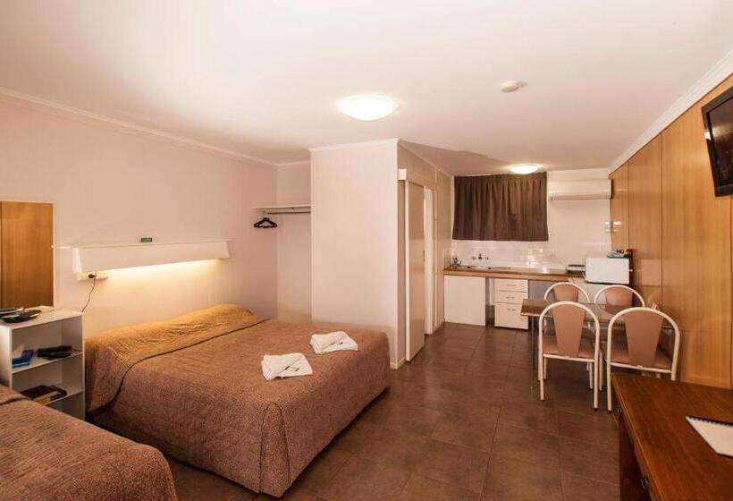 سوئیت خانوادگی اقتصادی, Jefferys Motel