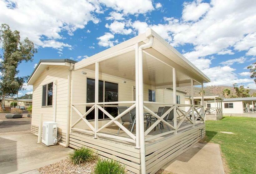 ویلای 2 خوابه, Paradise Tourist Park