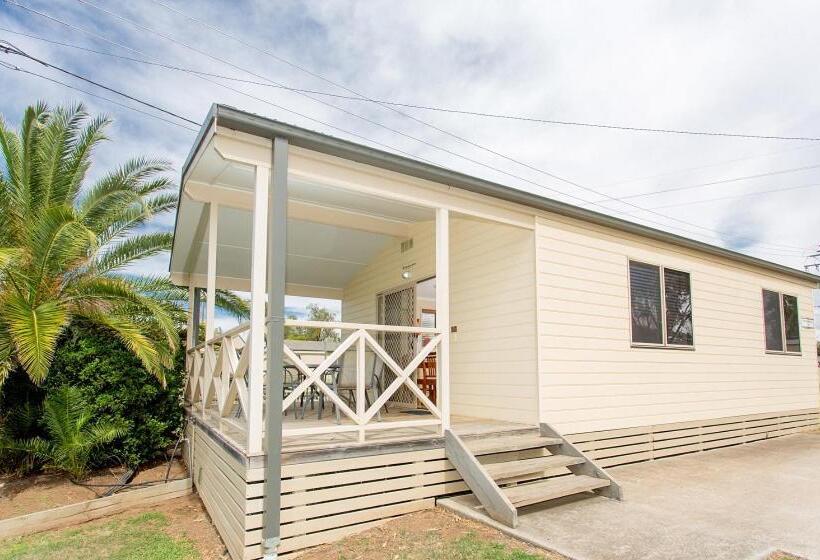 ویلای 1 خوابه, Paradise Tourist Park